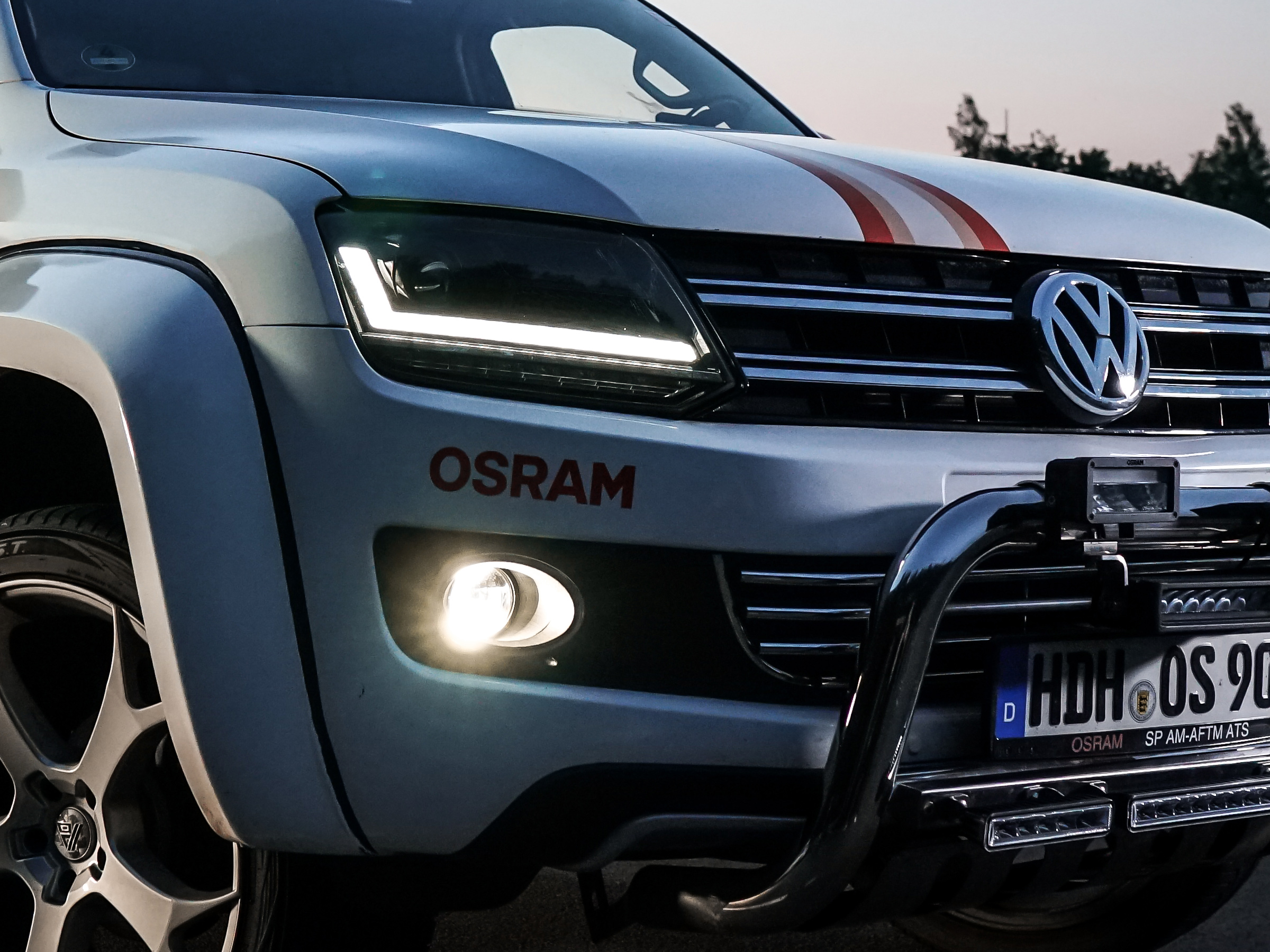 OSRAM LEDriving® VW Amarok RIGHT HAND DRIVE Black Edition Full LED
